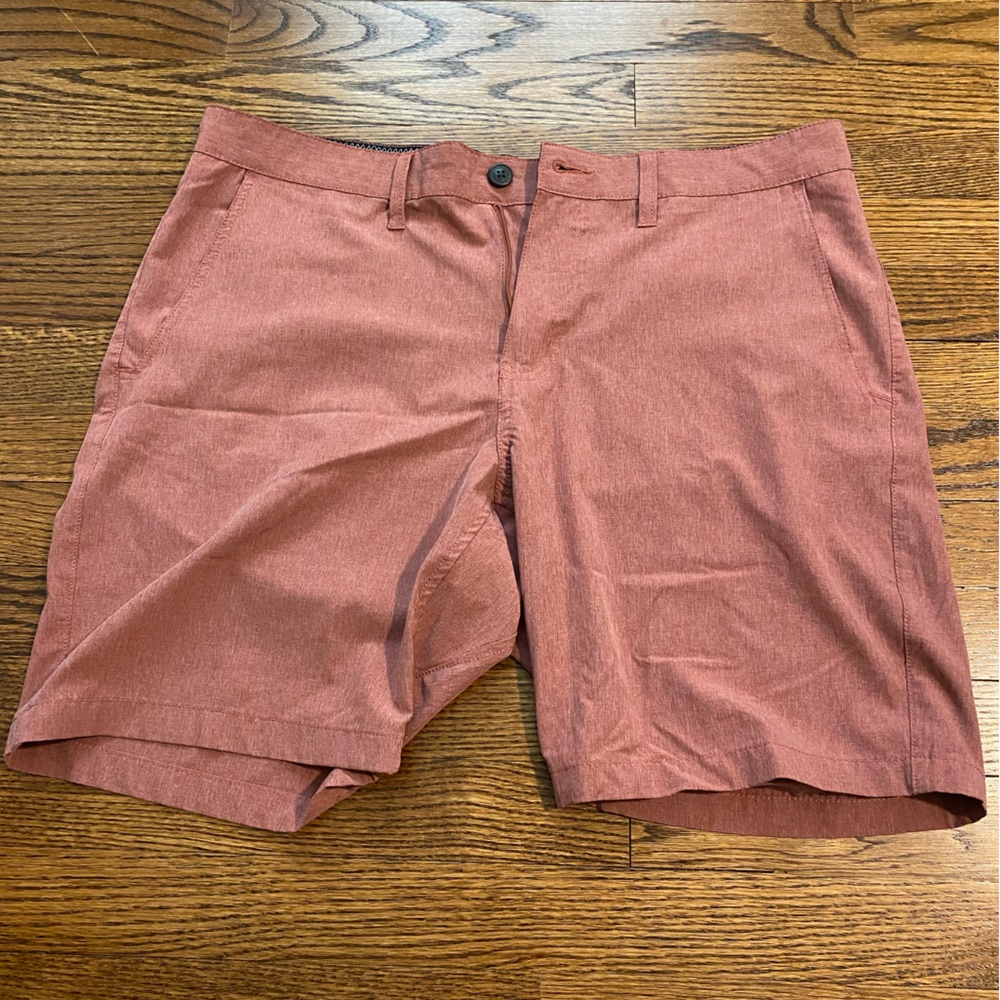 Men’s red shorts. Size 36